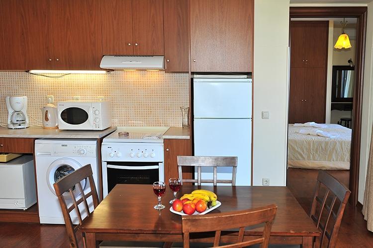 Molivos Sunset Apartments Митимна Экстерьер фото
