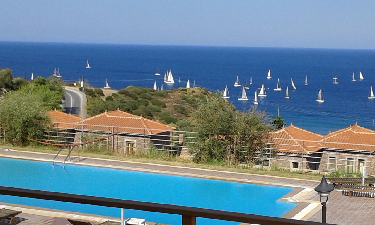 Molivos Sunset Apartments Митимна Экстерьер фото