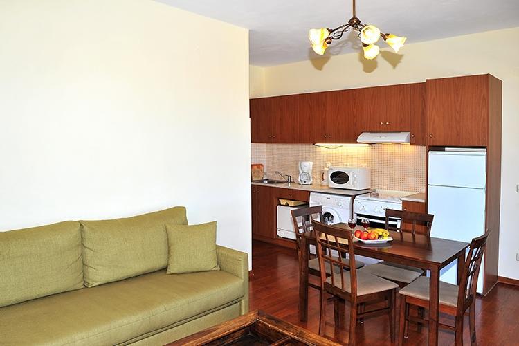 Molivos Sunset Apartments Митимна Экстерьер фото