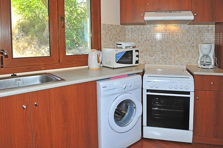 Molivos Sunset Apartments Митимна Экстерьер фото